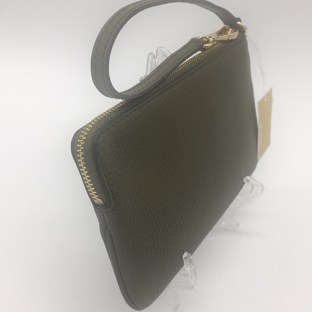 Michael Kors FULTON DUFFLE Lg TZ Wristlet Leather - Picture 5 of 8